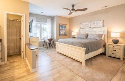 Leland Maison | Stunning Magnolia Greens Golf Resort Condo