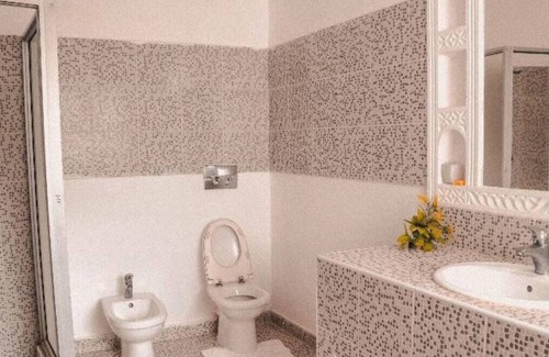 Malindi Copropriété | stunning malindi luxury 3 bedrooms sleeps 7 a walk to beach.
