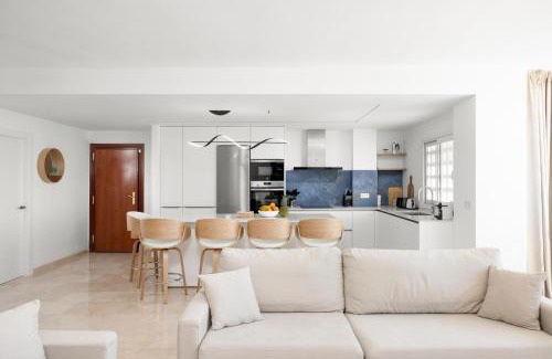 Estepona Appartement | Stunning Marina Seaview Penthouse - Puerto Deportivo