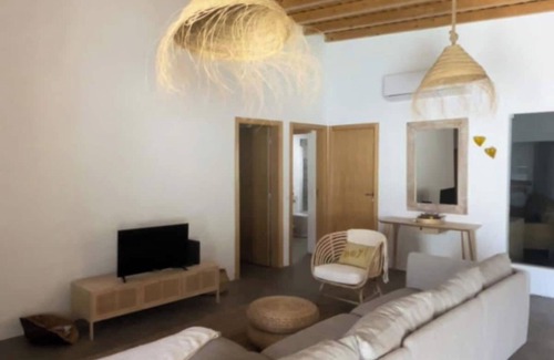 Grandola Maison | Stunning modern house with pool - close to Portugal's best hidden beaches
