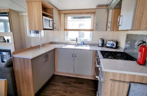 Prestonpans Maison | Stunning modern lodge