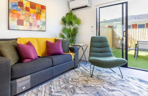 Mount Albert Maison | Stunning Mount Albert 2 Bed