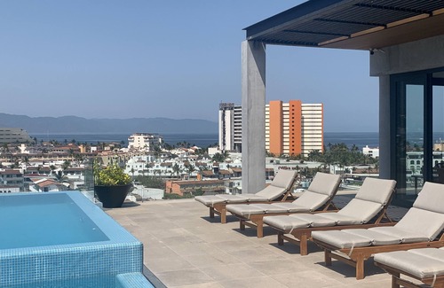Diaz Ordaz Copropriété | Stunning new Modern pet friendly 1 bedroom 1 bathroom unit in Vallarta