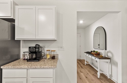Northport Maison | Stunning Northport home 5bd 3bth and just 7 miles to UofA