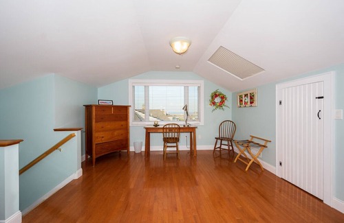 York Beach Maison | Superbe Nubble Lighthouse & Ocean Views, 3891 pieds carrés 267 'de côte rocheuse!