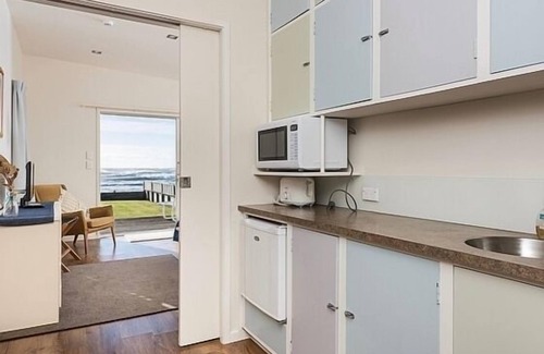 Waihi Beach Maison | Stunning ocean front luxury beach house.