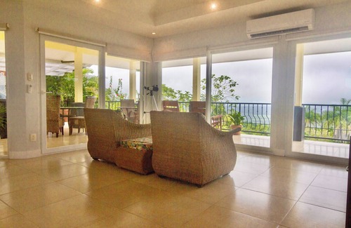 Jaco Maison | Stunning ocean view retreat- Private Pool