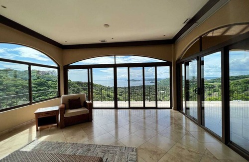 Playa Hermosa Maison | Stunning Ocean View Chateau - Experience it All
