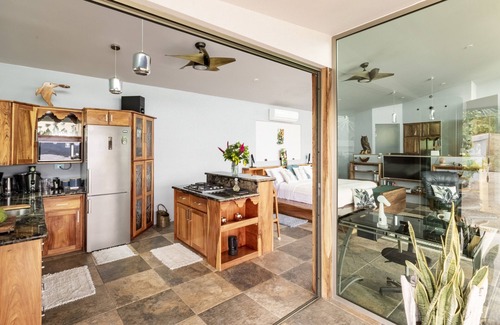 Cobano Maison | Stunning Ocean View, Open Design Bungalow w/POOL & AC *4x4 vehicule recommended