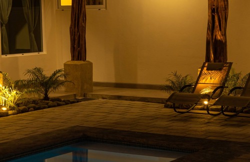 Playa Hermosa Maison | Superbe OCEANFRONT Beach Villa! Quelques étapes pour réchauffer le sable et l'eau fraîche de l'océan