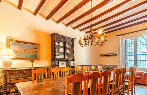Vilanova del Valles Maison | Magnifique maison de vacances privée avec piscine privée, WIFI, TV, animaux admis et parking