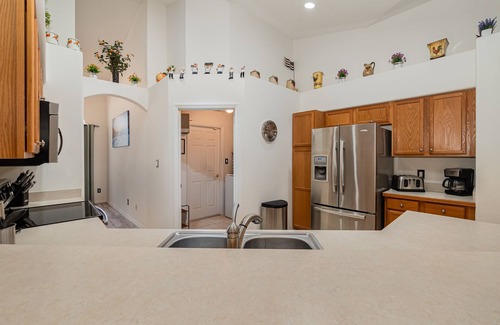 Orange Tree Villa | Refurbished Stunning Pool Home, close to Attractions - 16306