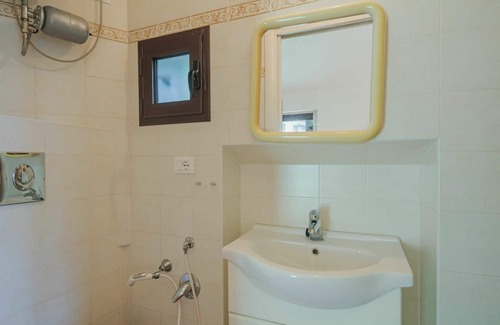 Massa Villa | Joli appartement dans une maison de vacances avec WIFI, TV, animaux admis et parking