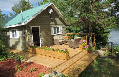Scotia Cottage | Superbe île privée sur le magnifique lac Clear à quelques minutes de Huntsville