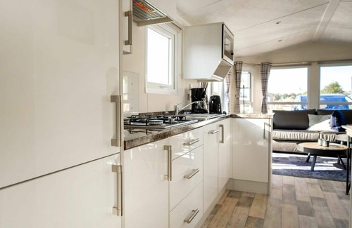 Kaatsheuvel Maison | Merveilleuse maison de vacances privée pour 4 personnes avec piscine, WIFI, TV et terrasse