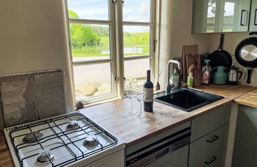 Karin Maison | Merveilleuse maison de vacances privée pour 10 personnes avec WIFI, TV et terrasse