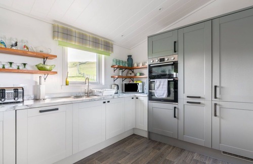Kinross Maison | Magnifique maison de vacances privée pour 6 personnes avec WIFI, TV, terrasse et parking