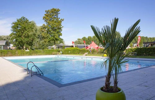 Dordtse Biesbosch Maison | Merveilleuse maison de vacances privée pour 6 personnes avec piscine, WIFI, TV, terrasse et parking