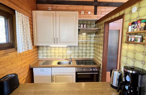 Bernau Maison | Merveilleuse maison de vacances privée pour 6 personnes avec TV, balcon, animaux admis et parking