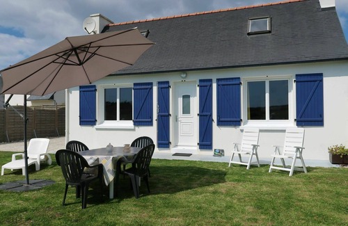 Primelin Maison | Magnifique maison de vacances privée pour 2 personnes avec TV et terrasse