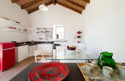 Rovittello Villa | Maison de vacances privée avec piscine privée, WIFI, TV, terrasse, animaux admis, parking