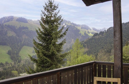 Moleson Maison | Maison de vacances privée avec WIFI, TV, terrasse, animaux admis, vue panoramique, parking