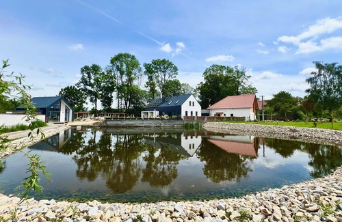 Dolni Laz Maison | Stunning private villa for 20 people with WIFI, hot tub, A/C, TV, terrace and pets allowed