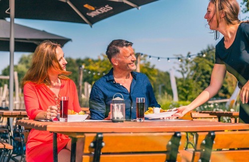 Linden Maison | Merveilleuse maison de vacances privée pour 6 personnes avec WIFI, TV, terrasse et parking