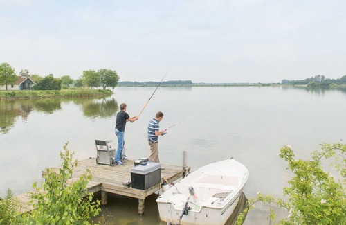Municipality of Emmen Maison | Belle maison de vacances privée pour 4 personnes avec piscine, WIFI, TV et parking