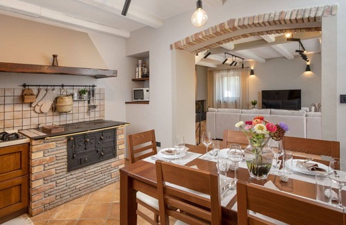 Cepljani Maison | Belle maison de vacances privée avec climatisation, WIFI, piscine privée, TV, terrasse, parking