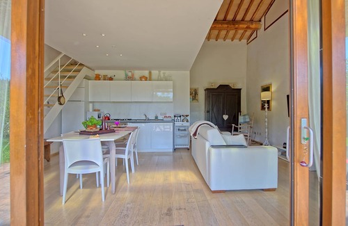 Siena Villa | Merveilleuse maison de vacances privée avec climatisation, WIFI, TV, patio et vue panoramique