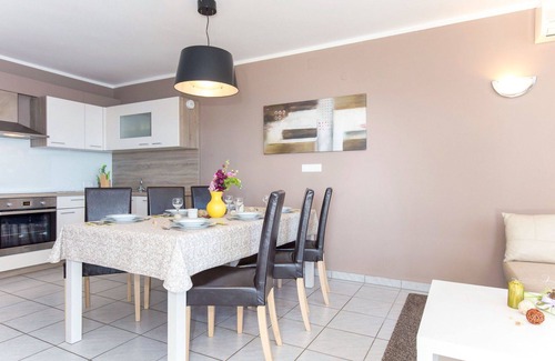 Zagorje Maison | Belle maison de vacances privée avec piscine privée, climatisation, WIFI, TV, terrasse et parking
