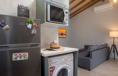 Linho Villa | Belle maison de vacances privée pour 4 personnes avec WIFI, climatisation, TV et terrasse