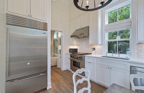 Cottage District Maison | Stunning Renovated Seaside, FL Home, Goodobbies! Sleeps 8 - Pet Friendly!