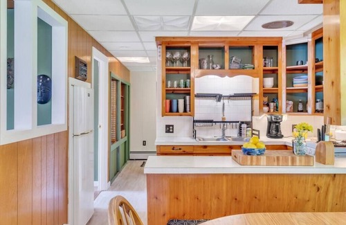 West Buxton Maison | Stunning Saco River Front Home