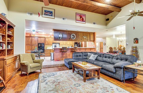 Rio Rancho Maison | Stunning Sandia Mtn Views: Rio Rancho Retreat