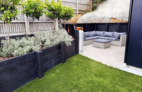 Plimmerton Maison | Stunning sea Views in a Lovely Beachside Plimmerton