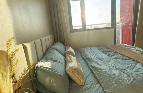 Legazpi Village Hôtel | Stunning skyline views in Makati