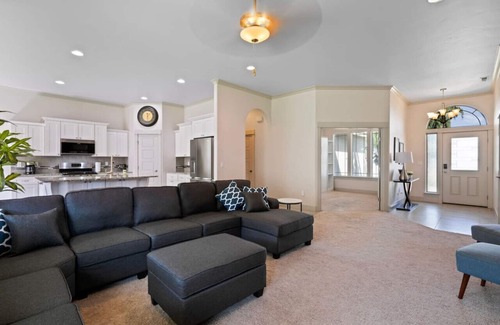 Tri-Cities Maison | Stunning South Kennewick Home