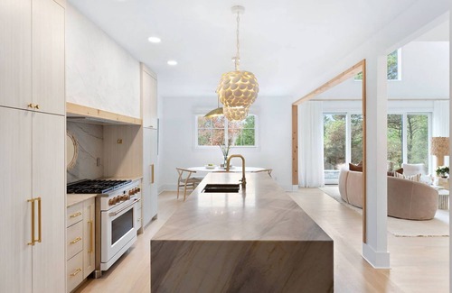 Shinnecock Hills Maison | Stunning Southampton Getaway - Sleeps 13