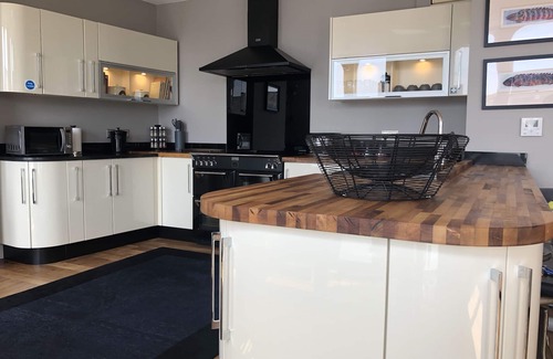 Burnham-on-Crouch Appartement | Stunning Spacious 3 Bed Apartment with River Views