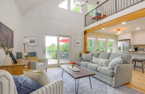 Sterling Maison | Stunning Sterling Sanctuary: Unwind on the Water!