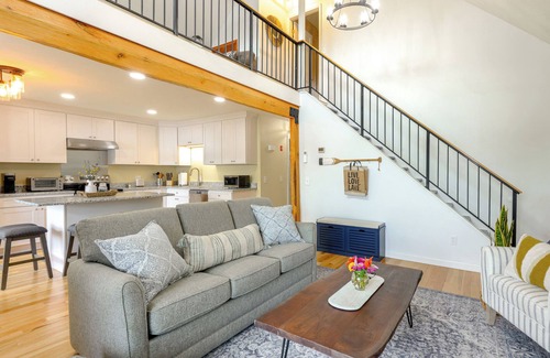 Sterling Maison | Stunning Sterling Sanctuary: Unwind on the Water!