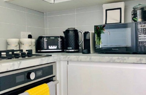 Highgate Appartement | Superbe studio avec un décor funky à Highgate!