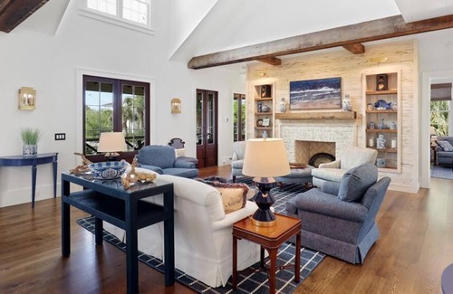 Sullivan's Island Maison | Stunning Sullivan's Island Monthly Summer Rental