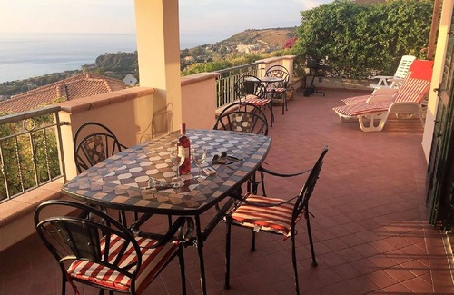 Marina di Zambrone Villa | Villa Querencia: Zambrone / Tropea -Air Cond. WIFI - VUE MER- Les meilleurs couchers de soleil.