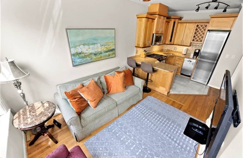 Capitol Hill Appartement | Selfie Worthy Views In Ace Location | Idéal pour les séjours de nuit, mensuels ou plus longs