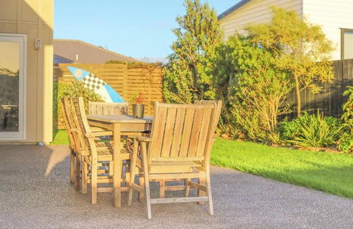 Waihi Beach Maison | Stunning Surfers 4 Bedroom Beach House