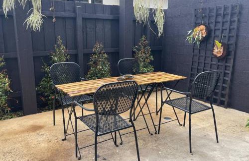Melbourne Maison | Stunning Townhouse - 12 min CBD