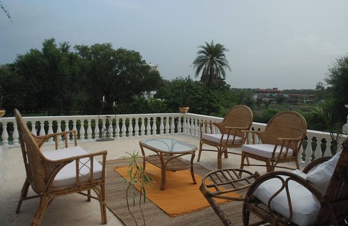 Jaipur Hôtel | Stunning, uniquely-designed, airy rooms with plenty of natural light & views
